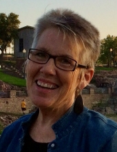 Phyllis Van Es
