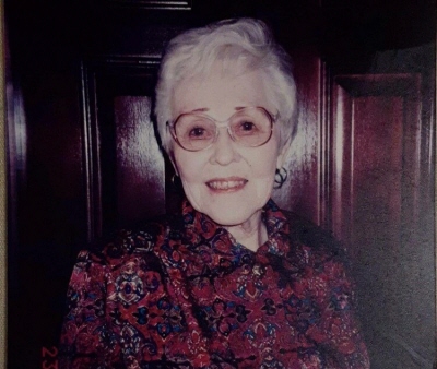 Photo of Iva Hoffman
