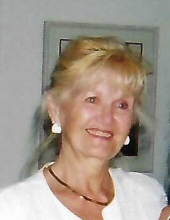 Elaine Mecchella