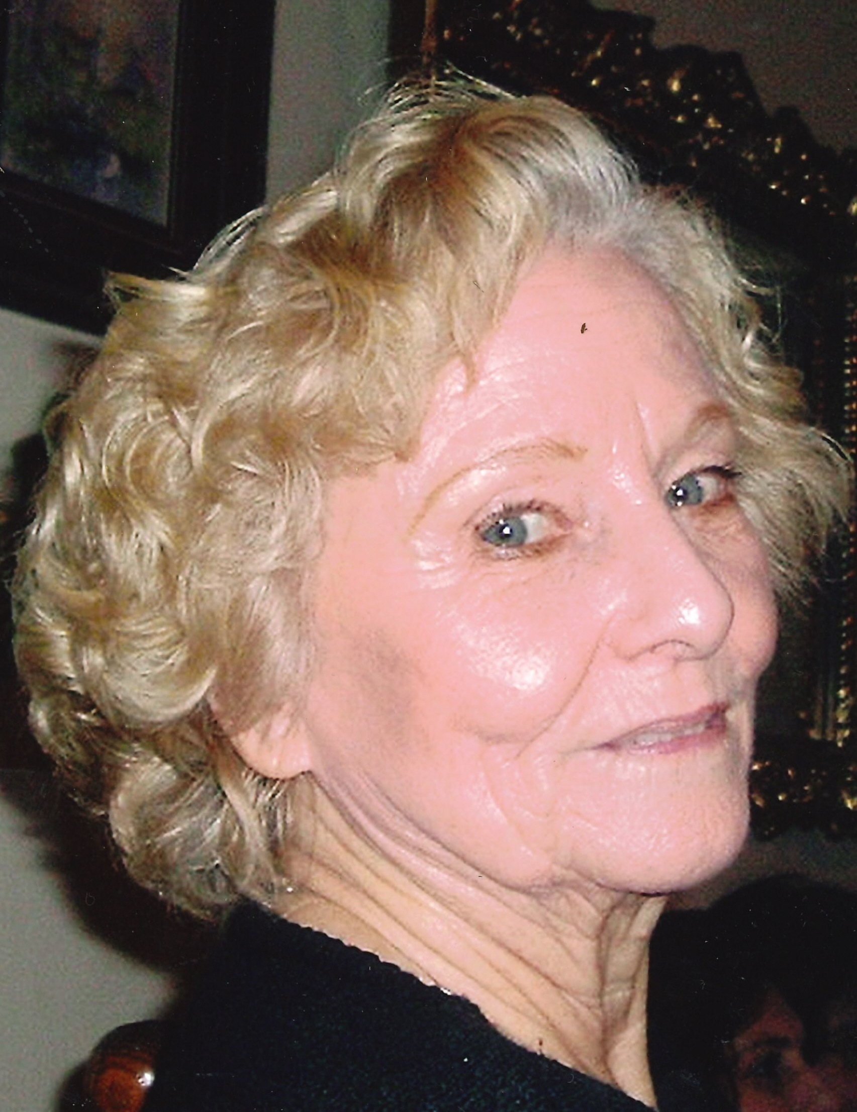 Madge Thomas Obituary