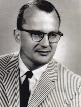 Dr. Lloyd M. Hummer
