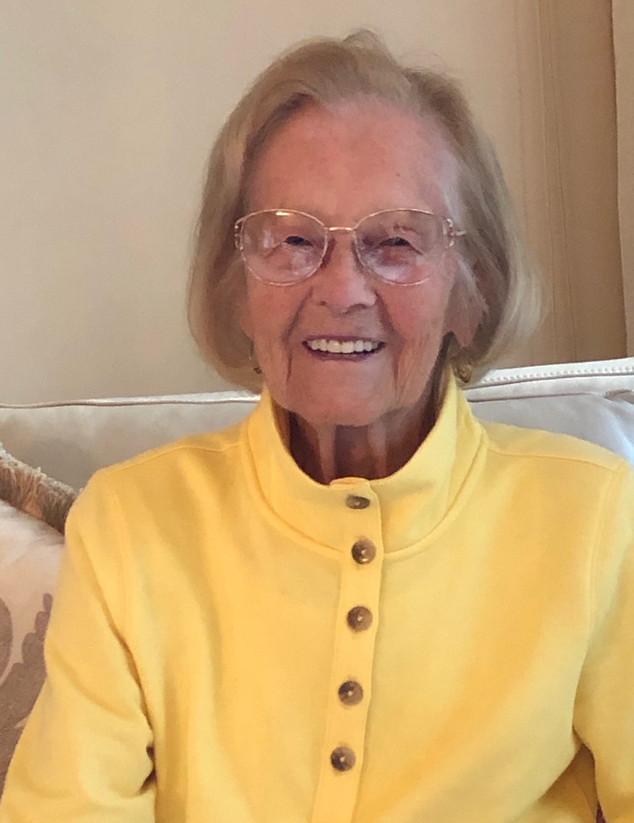 Nancy Crossett's Instagram, Twitter & Facebook on IDCrawl