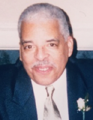 Photo of Ronald Holmes