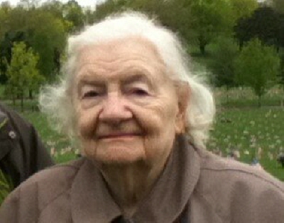 Photo of Evelyn Carter