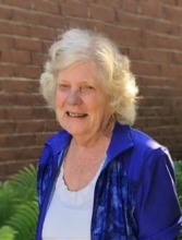 Lois McLeod