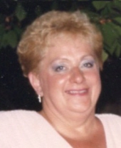 Patricia M. (nee Hahin) Mueller
