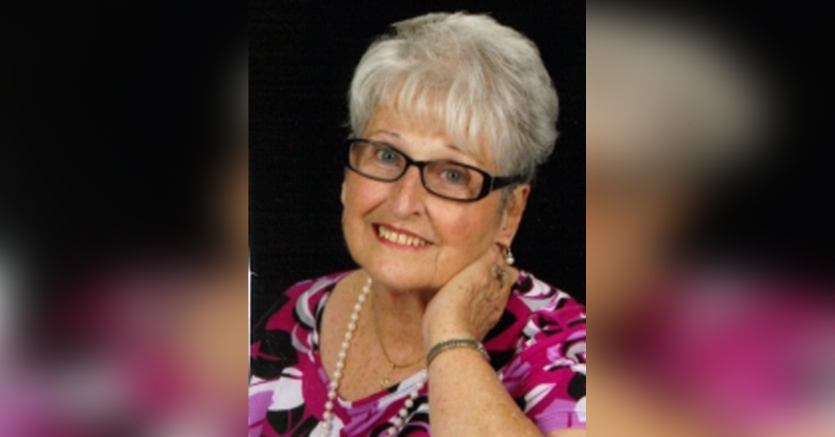Obituary information for Helen Davis