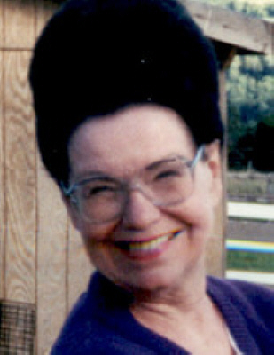 Photo of Jacqueline Toth