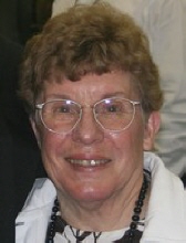 Gloria F Lojovich