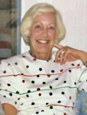 Photo of Lucy Marshall
