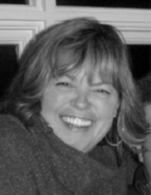 Photo of Suzanne Peters