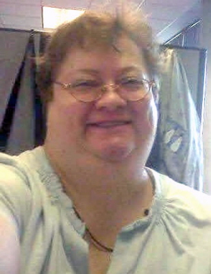 Photo of Louise Reynolds