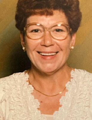 Photo of Lois Haring