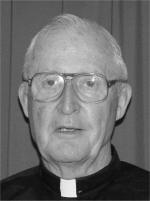 Photo of Fr. Harold Ruddy
