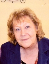 Muriel M Meade