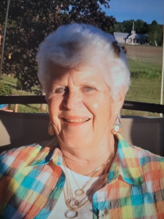 Eleanor Iona Pae (nee Thompson) SHAWVILLE, Quebec Obituary