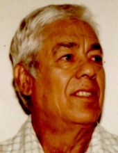 Roberto Rosales
