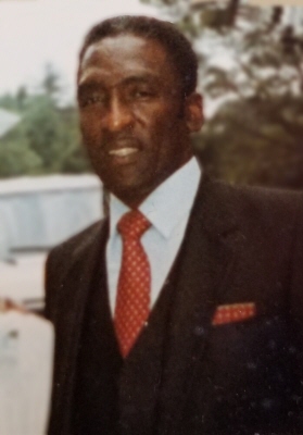 Photo of Pastor Willard Hall