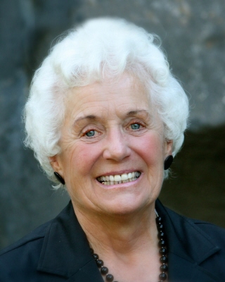 Joyce  Losser