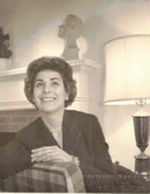 Photo of Stella Spector