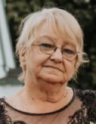 Photo of Jenny Strong