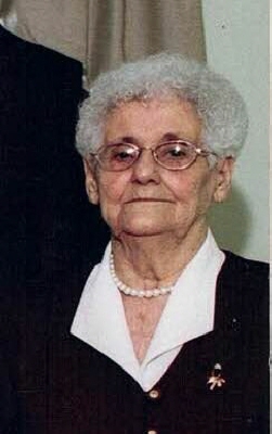 Photo of Edna Earle