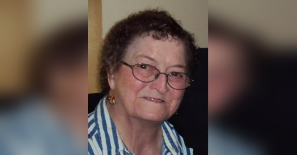 Obituary information for Carolyn Davis