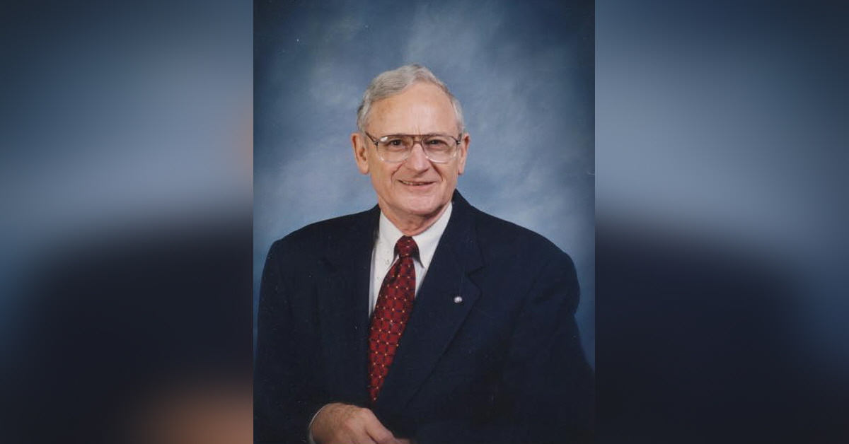 Obituary information for Roy Newton Moore