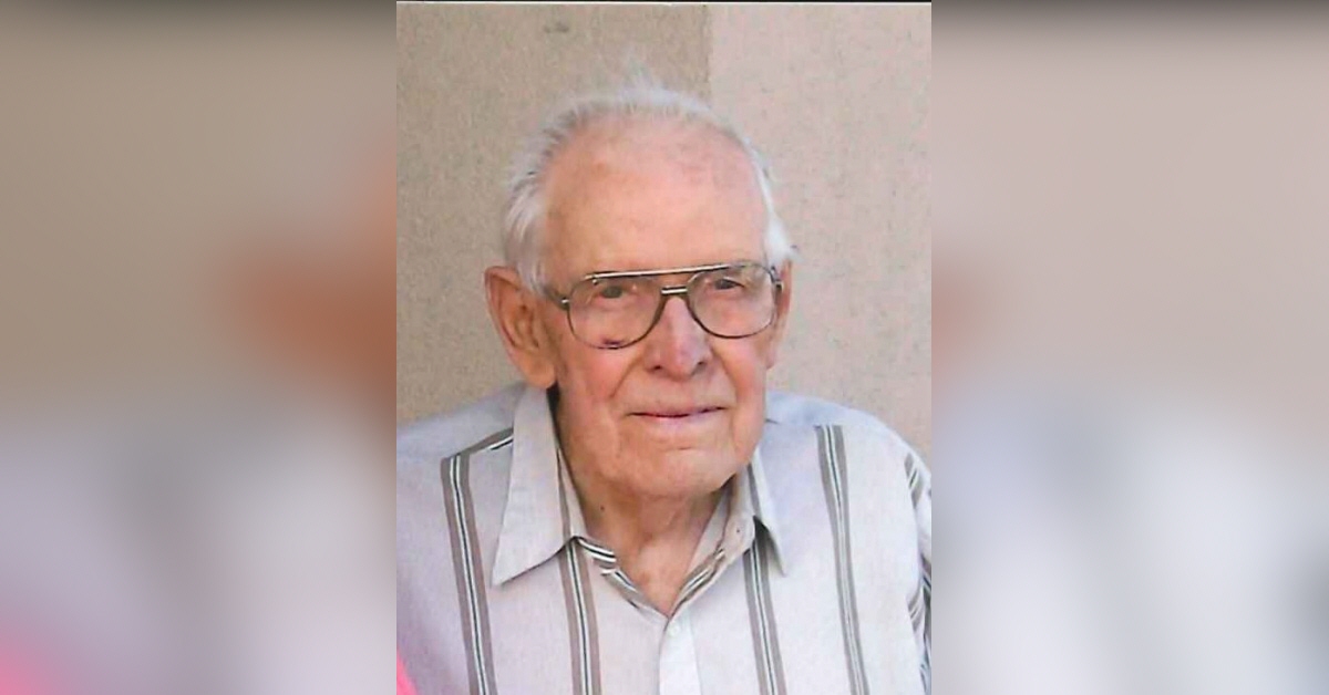 C. Edward Peterson Obituary Visitation & Funeral Information