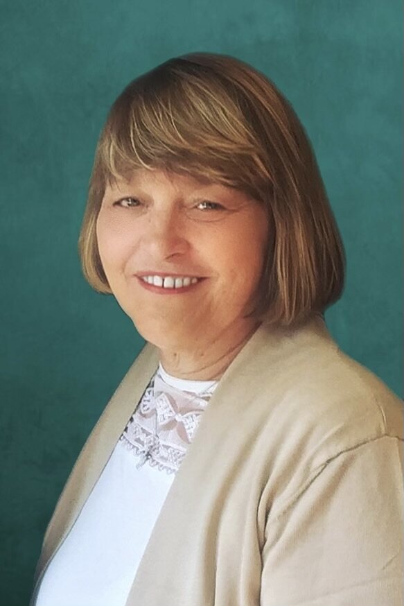 Lisa A Strange - 2022 - Congdon Funeral Home