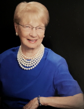 Photo of Nancy Dubois