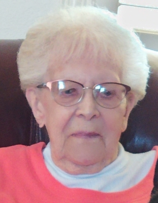 Photo of Evelyn Stacy