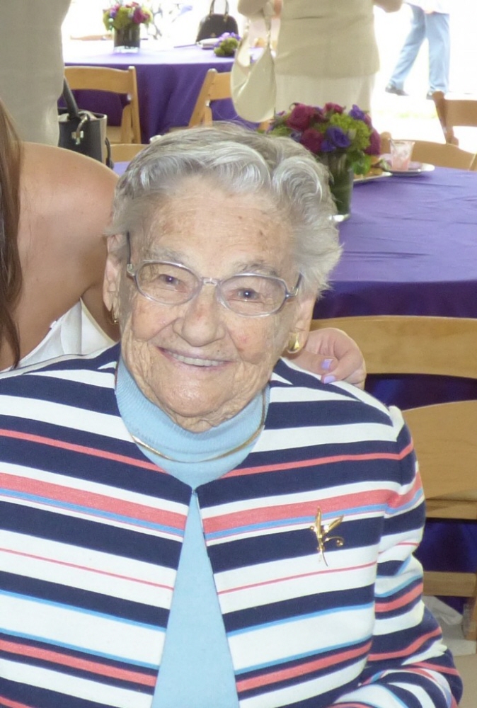 MARY JEAN POWERS 2017 Stretch Funeral Home