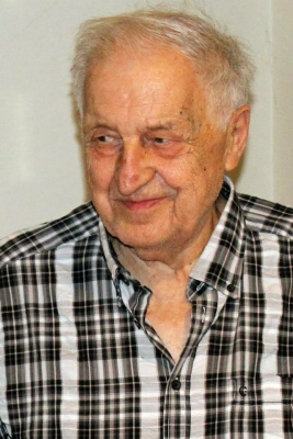 Photo of Walter Komarnicky