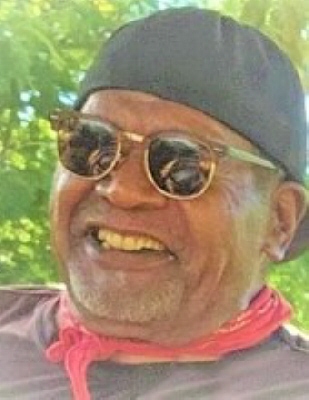 Photo of Clyde Kahula
