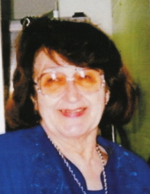 Photo of Lorraine Schmidt