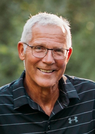 Jacob Dyck Steinbach, Manitoba Obituary