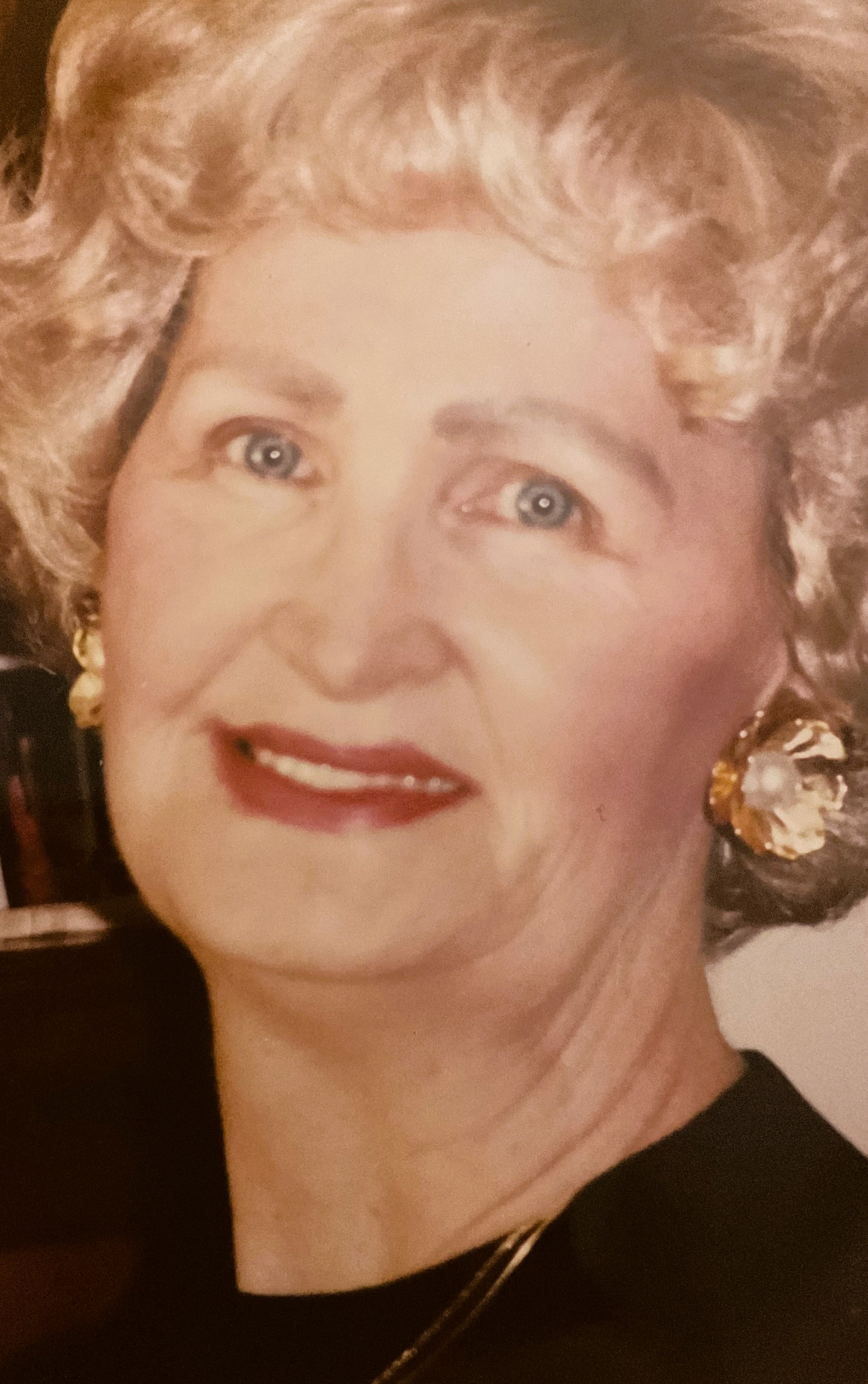 Rushing Estes Funeral Home - b8bv9w1