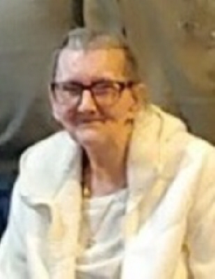 Photo of Vivian Holtsclaw