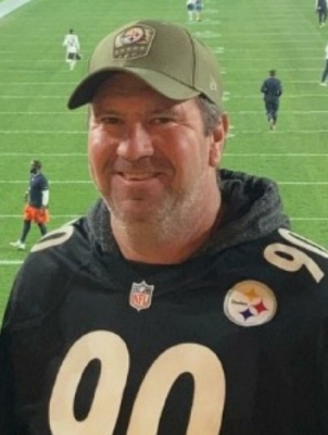 Photo of Timothy Daly