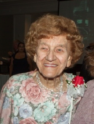 Photo of Dr. Dorothy Pieniadz