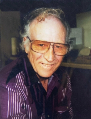 Photo of Clifford Weaks