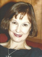Suzan Alikadi White