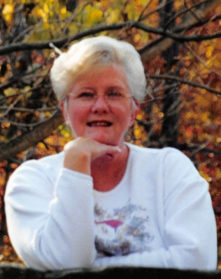 Photo of Linda VanHoorebeke