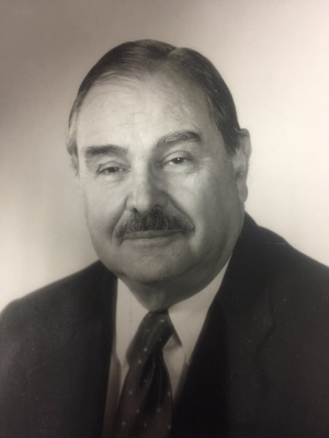 Photo of Dr. Edward Sarcione