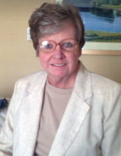 Photo of Lynn Akers