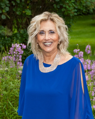Photo of Michele Darby