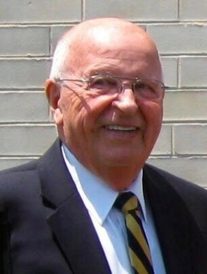 Photo of The Rev. Dr. James E. Bennett