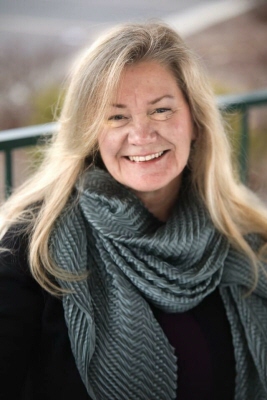 Photo of Carrie Jackson