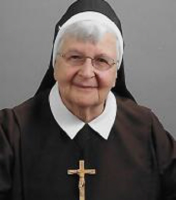 Photo of Sister Mary Florence Pelczynski